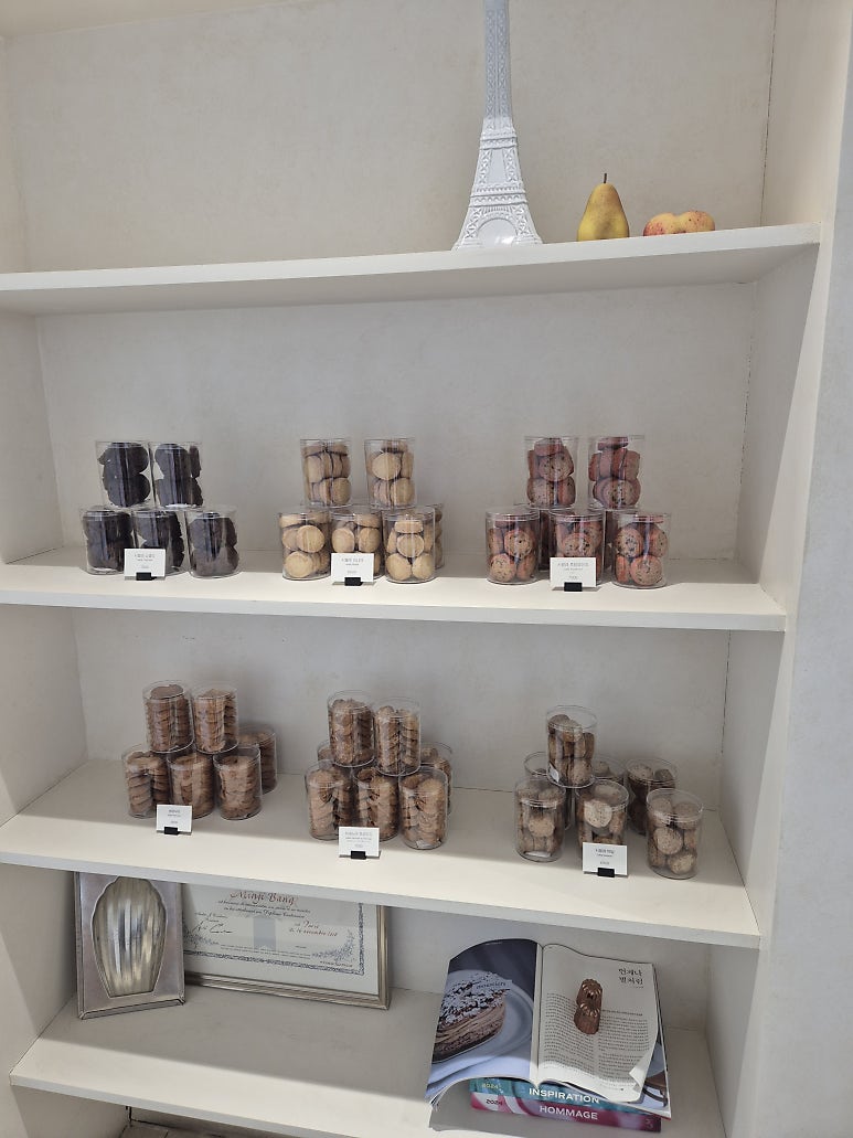 Moustiers: a standout dessert café in Bangbae, Seoul (macarons & signature cake)