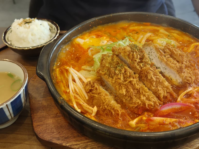 Donkachun: a reliable tonkatsu lunch spot near Gangnam & Yangjae Station, Seoul